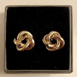 18k Gold Plated Knot Stud Earrings